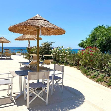 Hotel Mare Pineta Santa Margherita di Pula Exterior photo